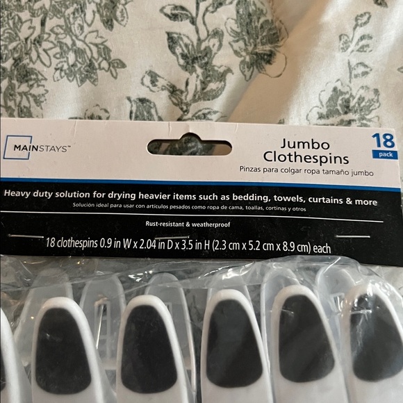 Mainstays Jumbo Clothespins - Black and White - Picture 3 of 4
